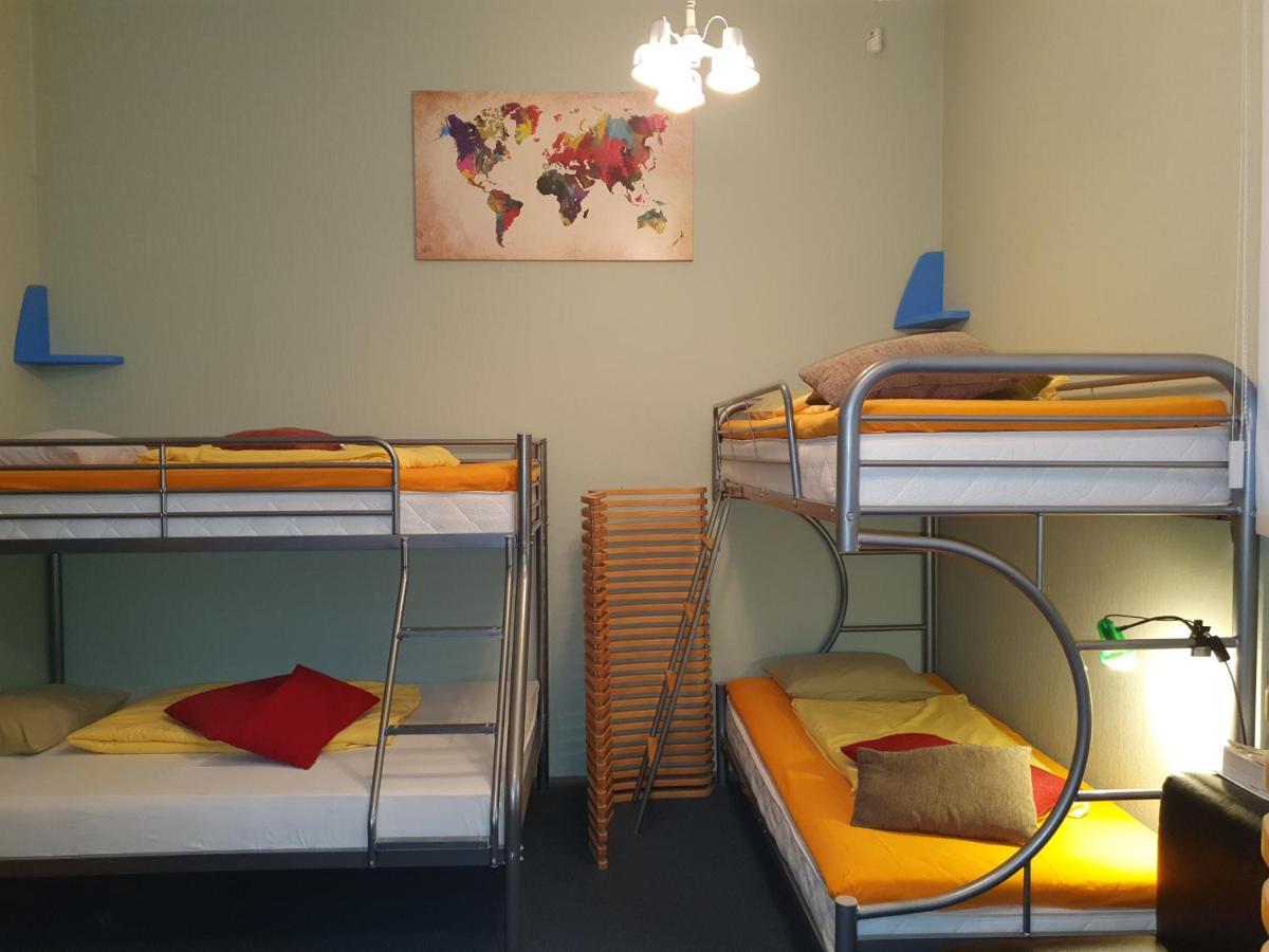 Freedom65 Hostel And Caravan Reval Esterno foto